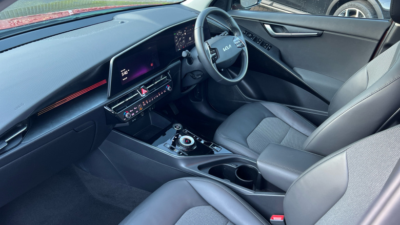 Kia Niro 150kW 3 65kWh 5dr Auto Electric Estate